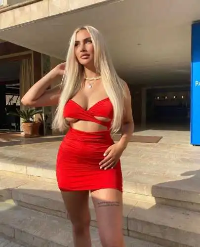 Alanya Escort Bayan Begüm Sınırsız Seanslar